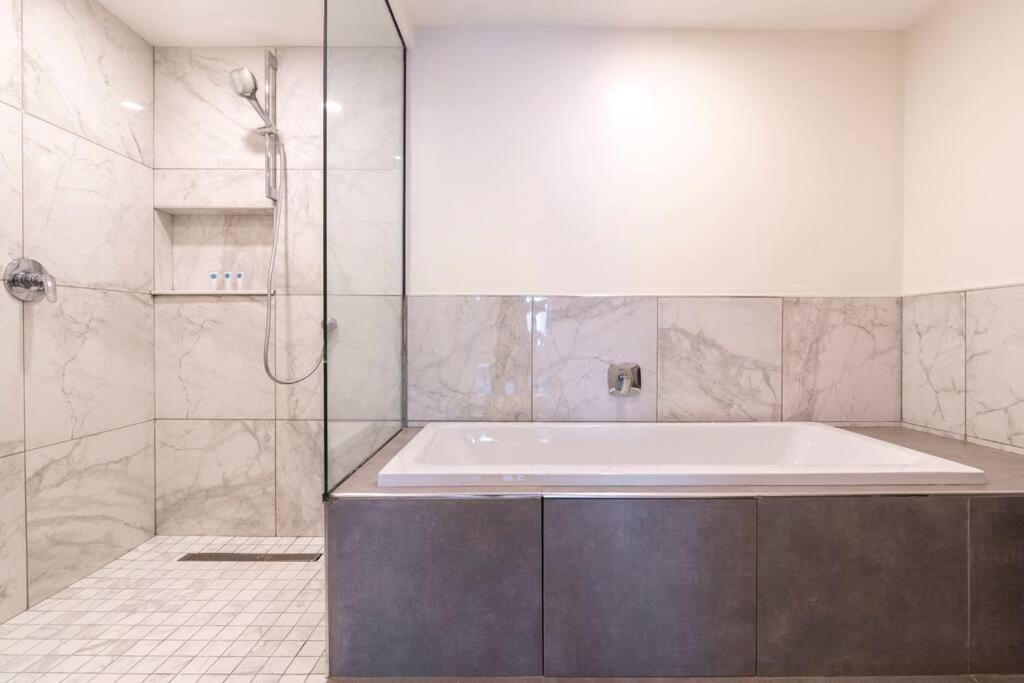 Apartamento Capital White Mischief 3bed By Yourhost,nairobi *